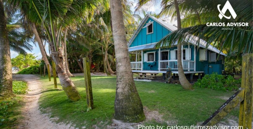 LCI-01 – BEAUTIFUL BEACHFRONT HOUSE FOR SALE IN COCAL BEACH LITTLE CORN ISLAND NICARAGUA