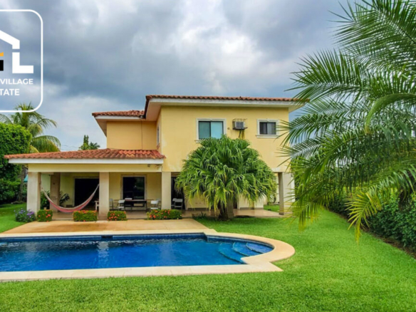 JP 150 – FAMILY House FOR SALE in Managua Nicaragua