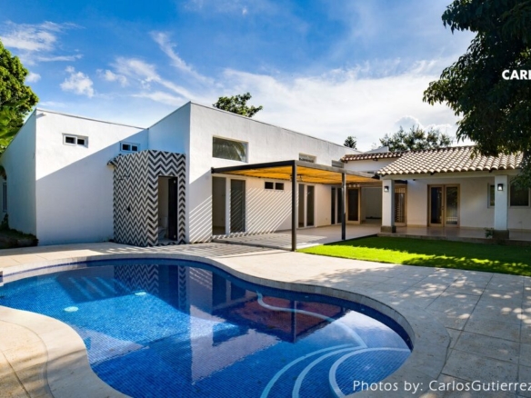 JP 170 – MODERN House FOR SALE in Managua Nicaragua