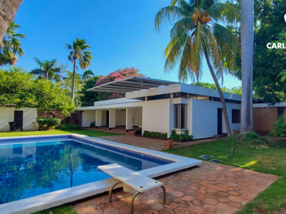 JP 221 – HOUSE For SALE in Managua Nicaragua