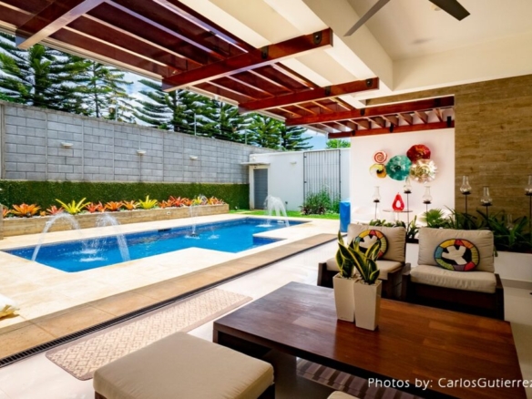 JP 126 – MODERN House FOR SALE in Managua Nicaragua