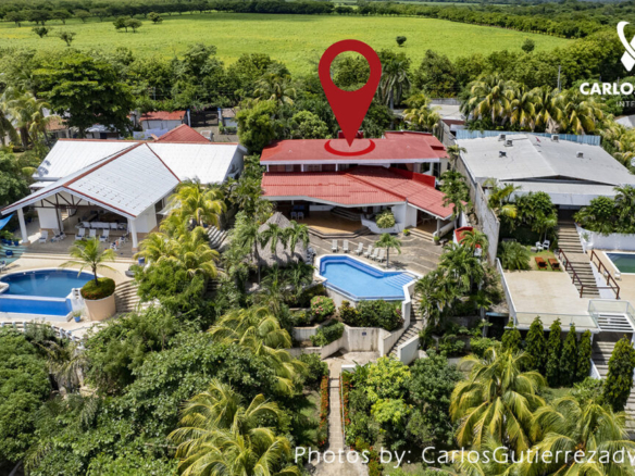 OUT OF THE MARKET – CG 112 – BEACHFRONT House FOR SALE in Playa Pochomil Nicaragua