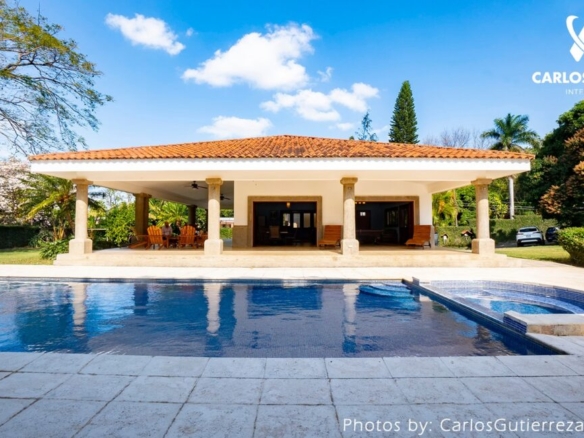 JP 210 – HOUSE For SALE in Managua Nicaragua