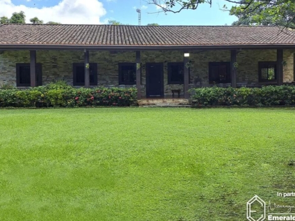 5029 – HOUSE For SALE in Granada Nicaragua