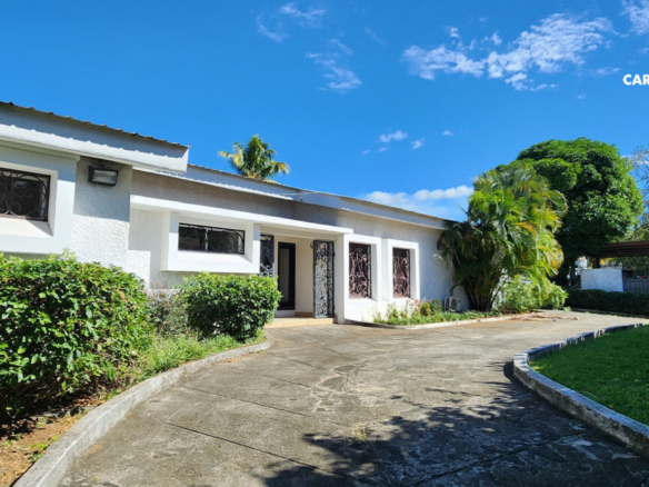 JP 306 – FAMILY House FOR SALE in Managua Nicaragua