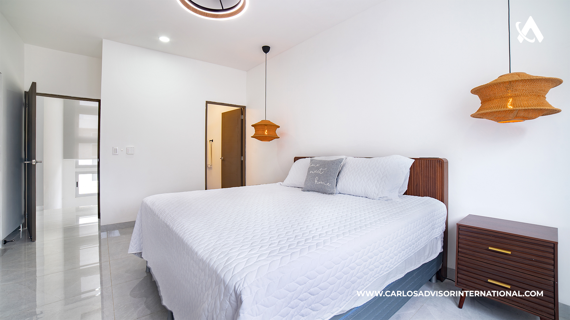 CG- 201 – Modern House For Rent in Santo Domingo, Managua, Private Condominium – Casa D’ Roma