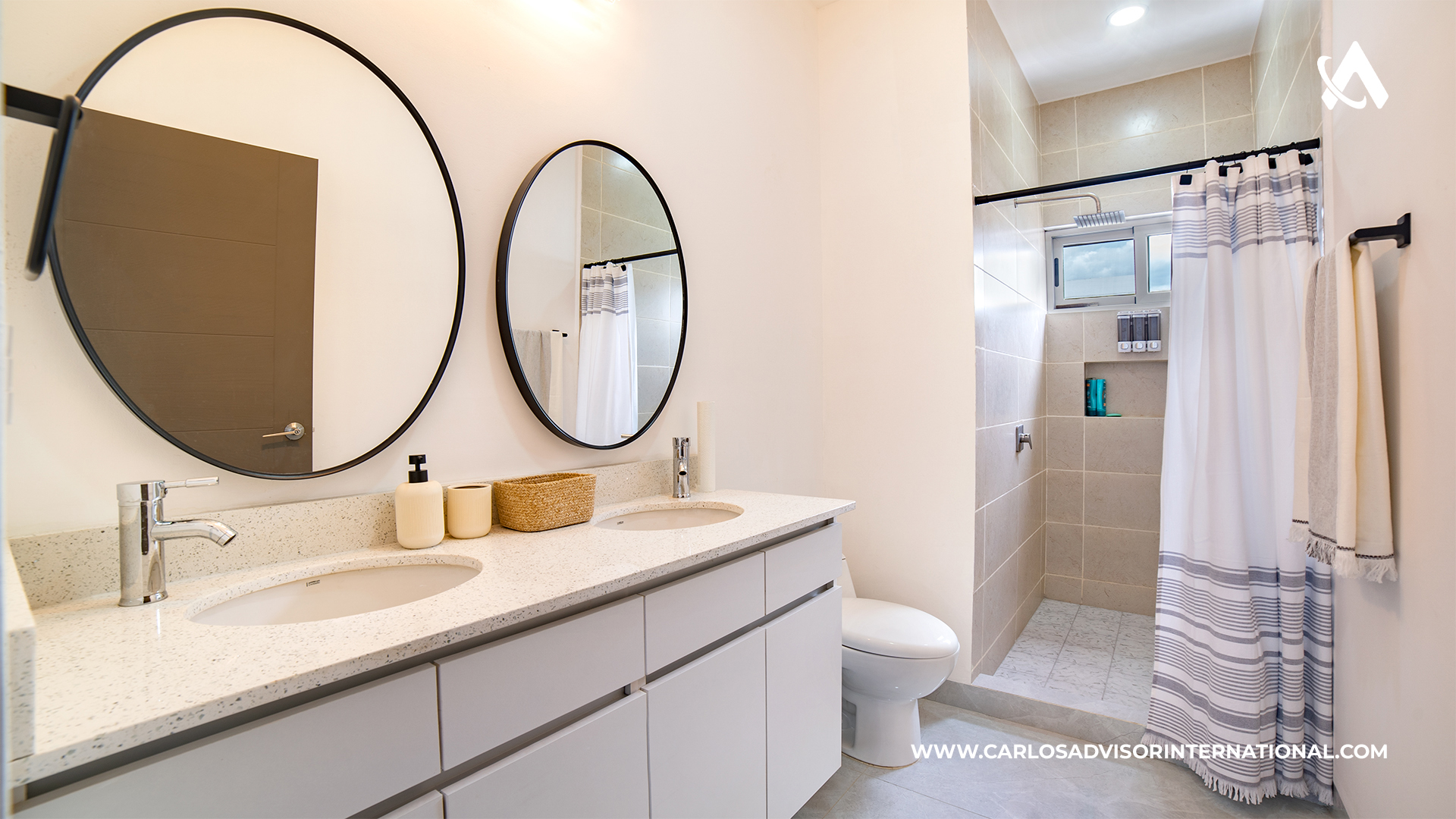 CG- 201 – Modern House For Rent in Santo Domingo, Managua, Private Condominium – Casa D’ Roma