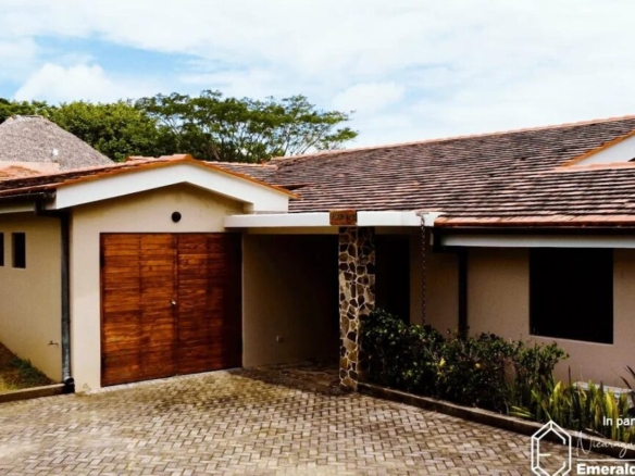 5037 – OCEANVIEW House FOR SALE in Rivas Nicaragua
