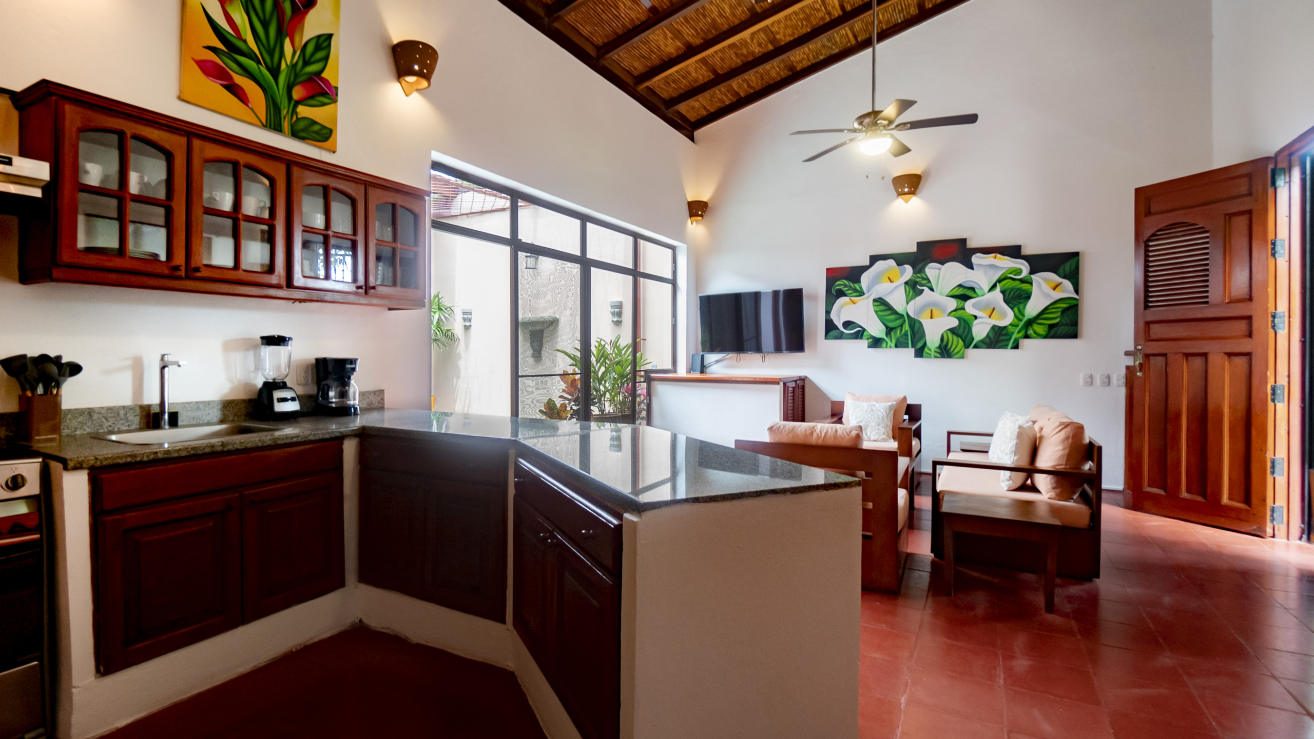 CMP09883 2001 – Casa Arroyo: Your ideal accommodation in Granada, Nicaragua