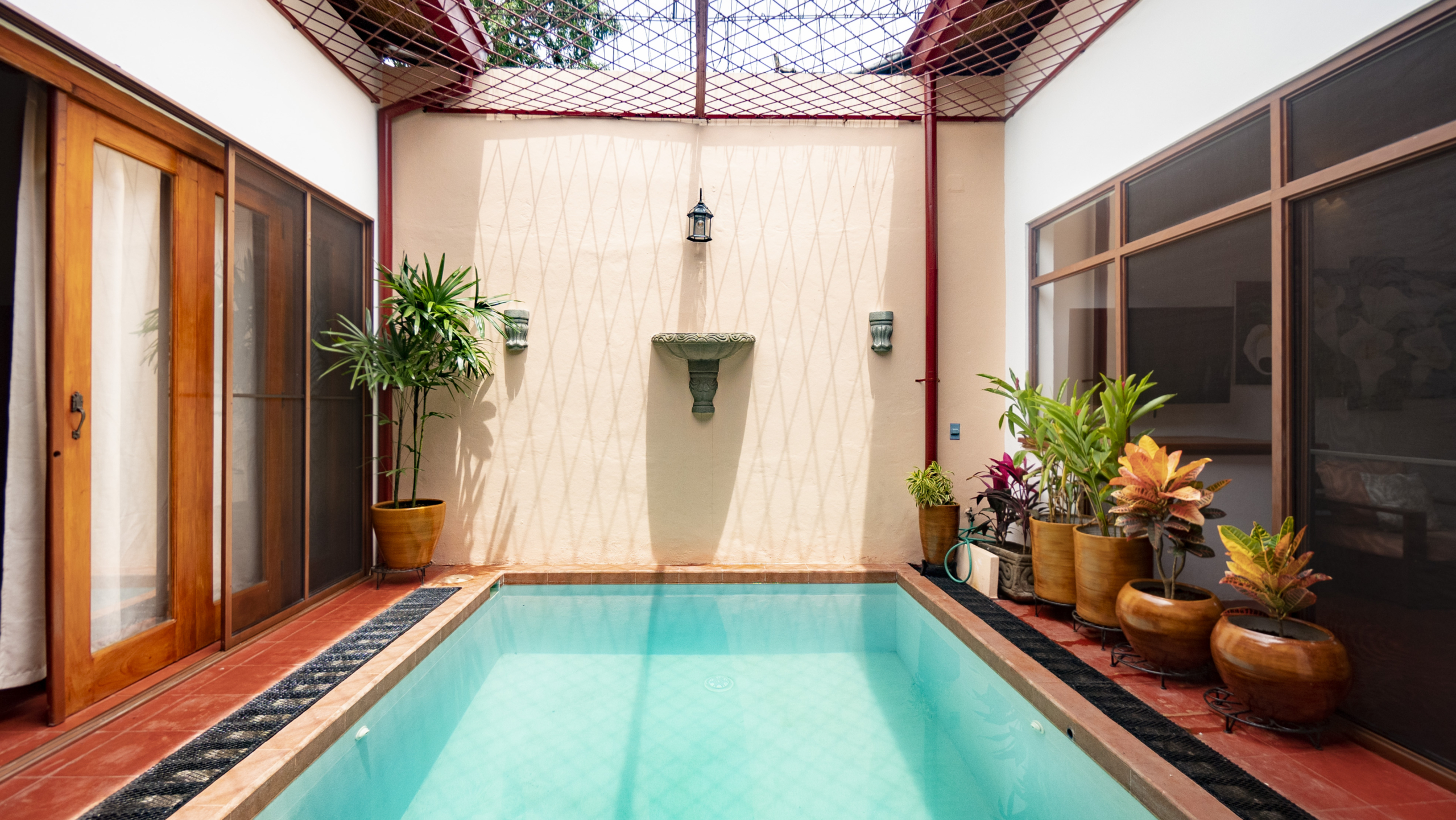 CMP09923 2001 – Casa Arroyo: Your ideal accommodation in Granada, Nicaragua