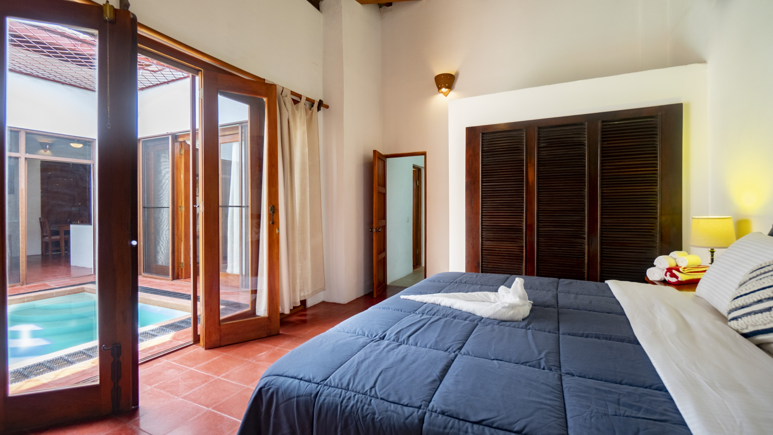 CMP09963 2001 – Casa Arroyo: Your ideal accommodation in Granada, Nicaragua