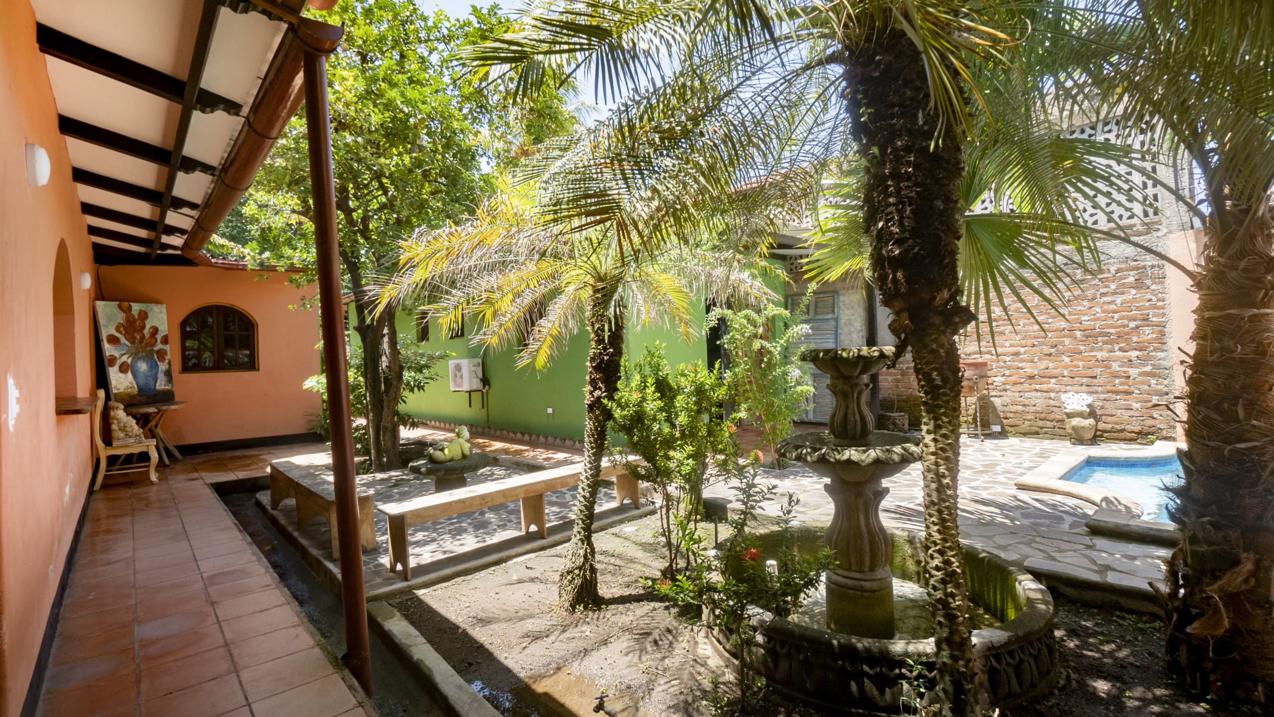 22542 – Vacation Home For Rent with Pool in Granada, Nicaragua – Casa OHM