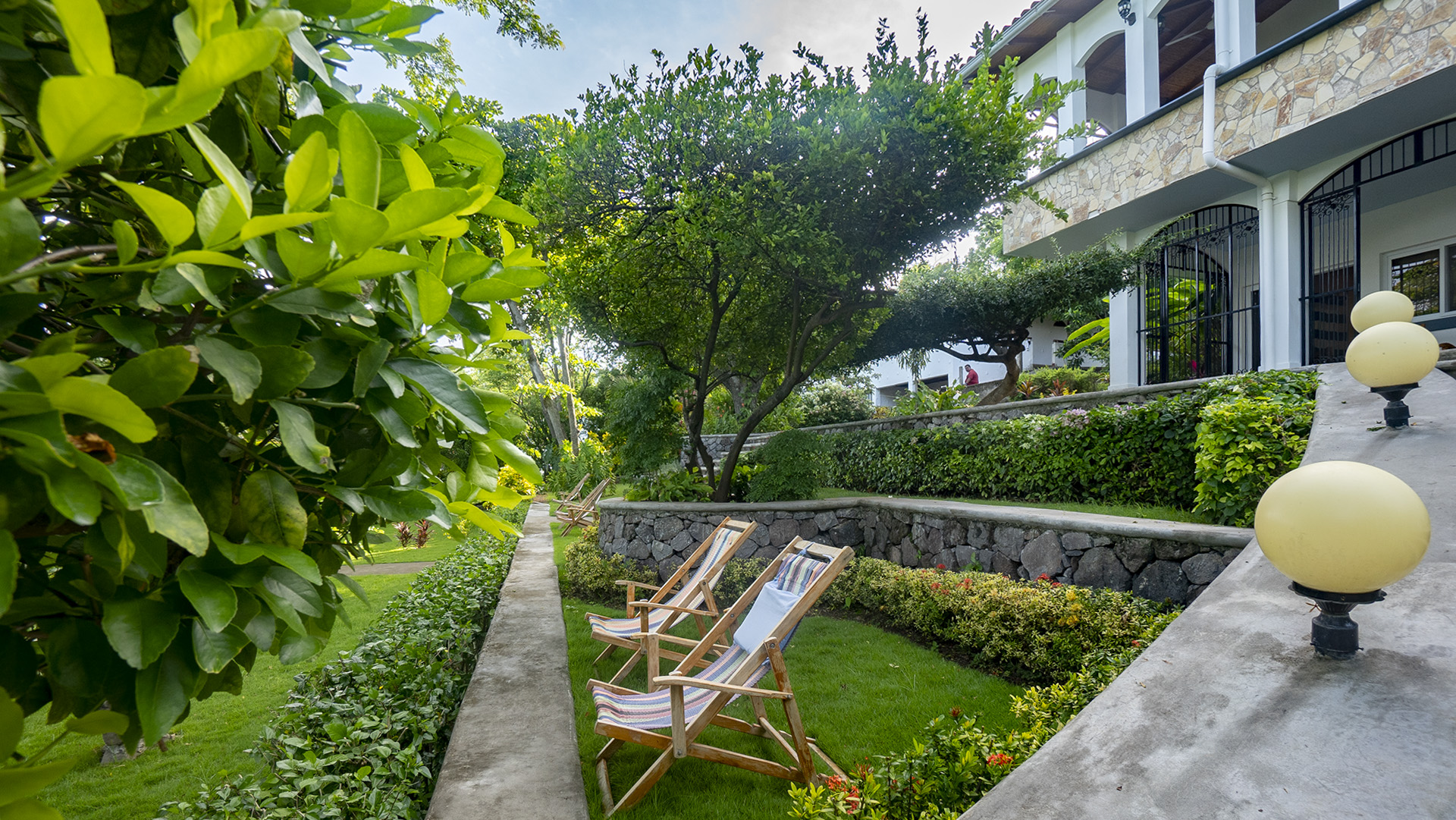 22493 – Paradise House For Rent in Laguna de Apoyo – Casa Mil Amores