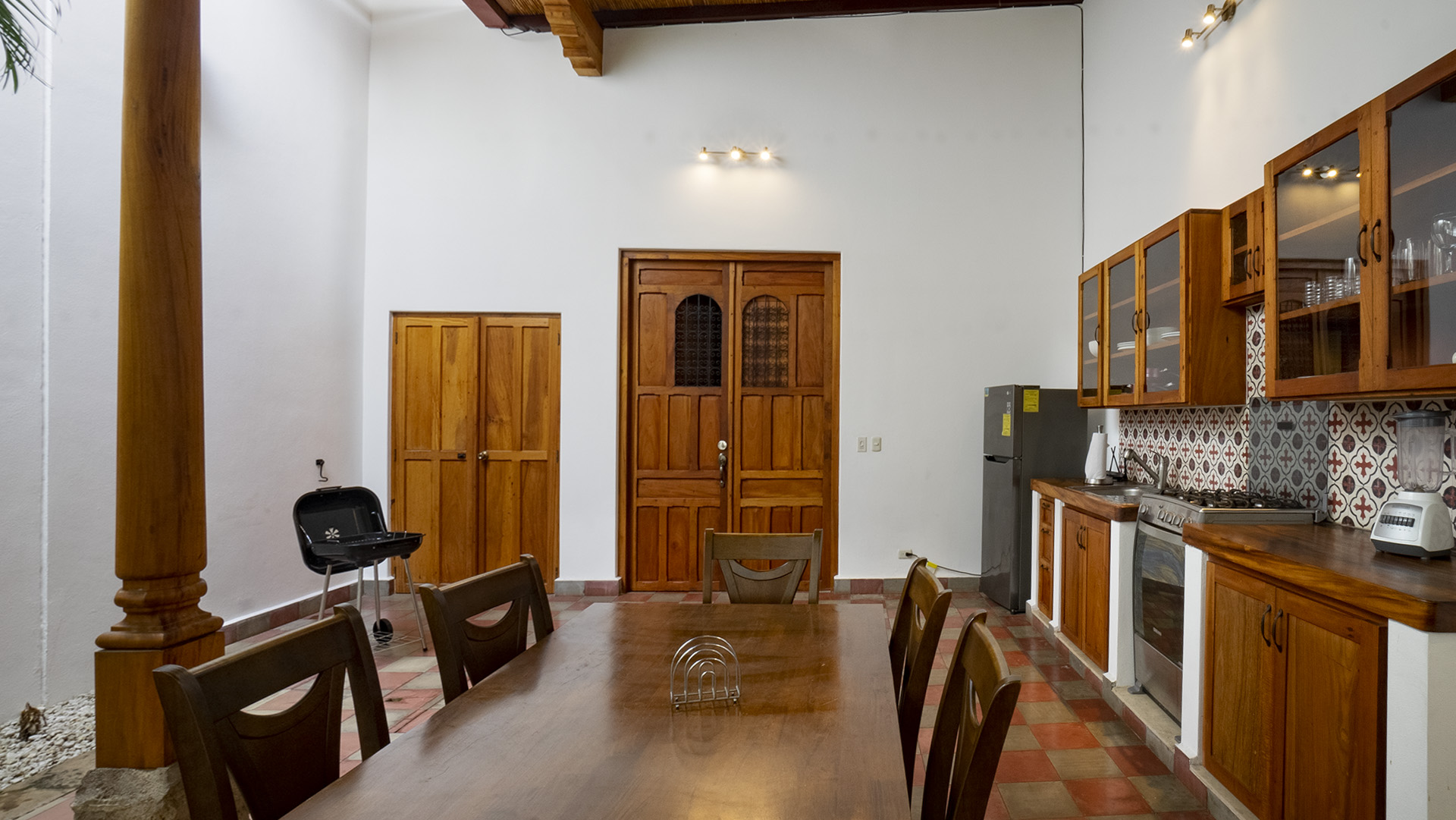 22485 – Colonial House For Rent in Granada, Comfortable and Equipped Lodging – Casa Fabi
