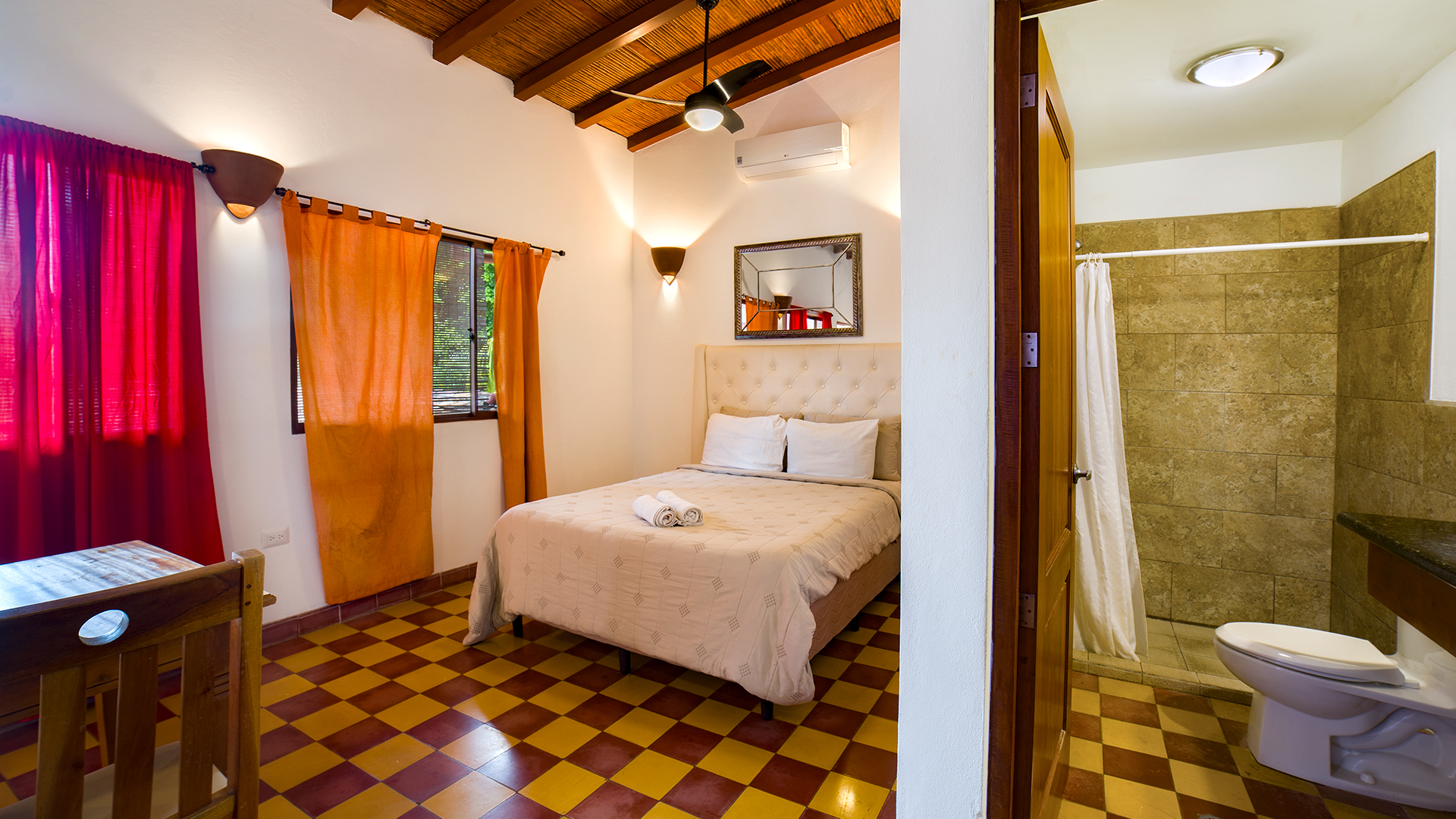 22487 – Apartments for Rent in Granada, Nicaragua – Accommodation for 2 People with Pool, Wi-Fi and Equipped Kitchen – Apartamentos Hola