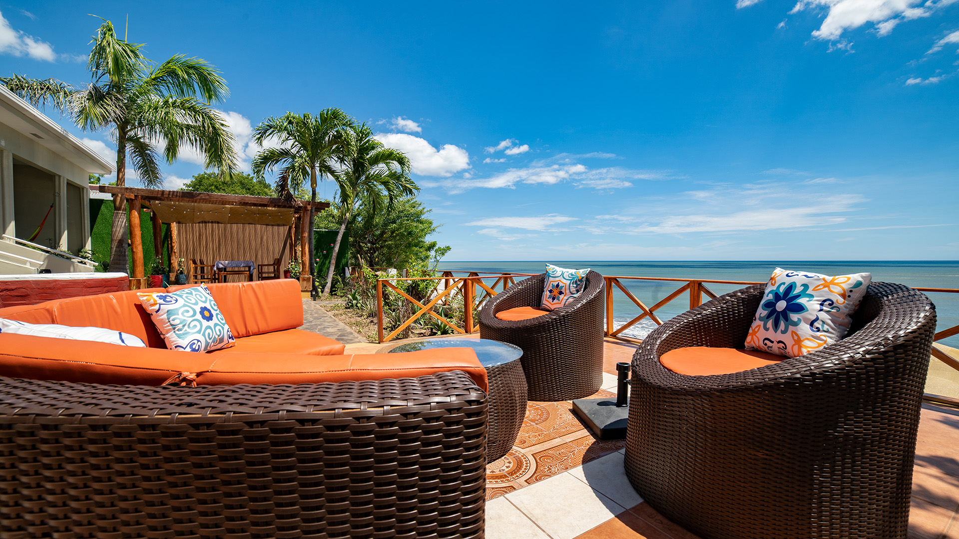 22655 – Rent Casa Kuxtal: Your Oceanfront Oasis in La Boquita, Carazo
