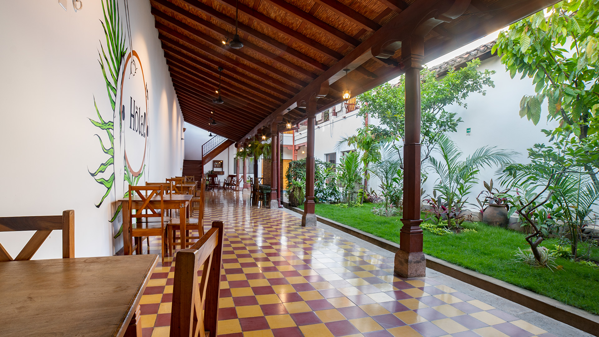 22487 – Apartments for Rent in Granada, Nicaragua – Accommodation for 2 People with Pool, Wi-Fi and Equipped Kitchen – Apartamentos Hola