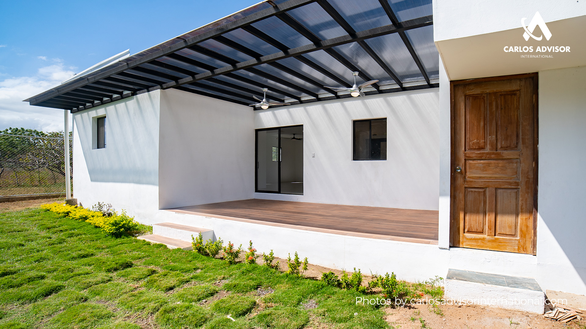 22653 – House For Sale in Reparto San Juan, Granada – Modern, Spacious, and with a Pool