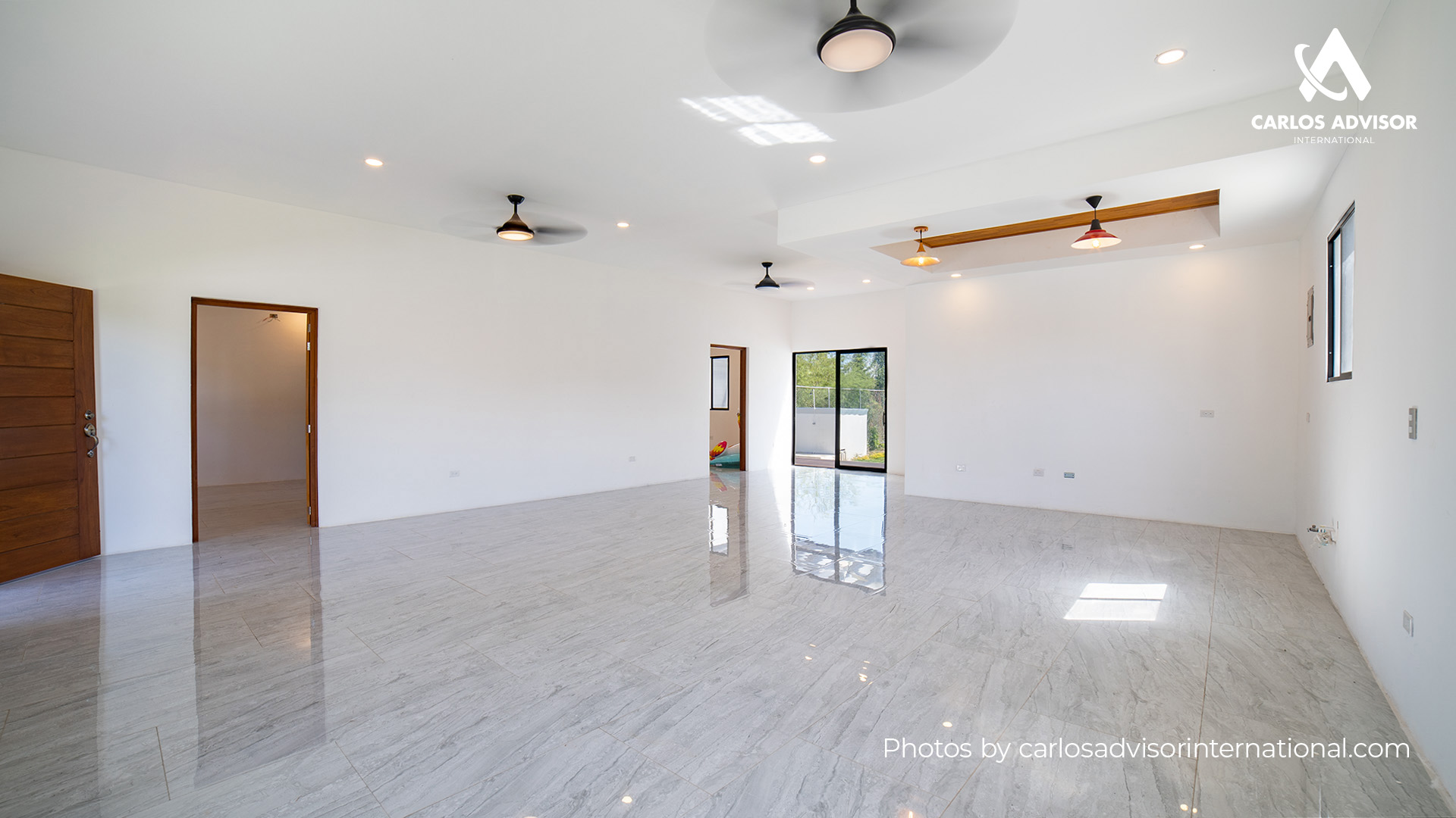 22653 – House For Sale in Reparto San Juan, Granada – Modern, Spacious, and with a Pool
