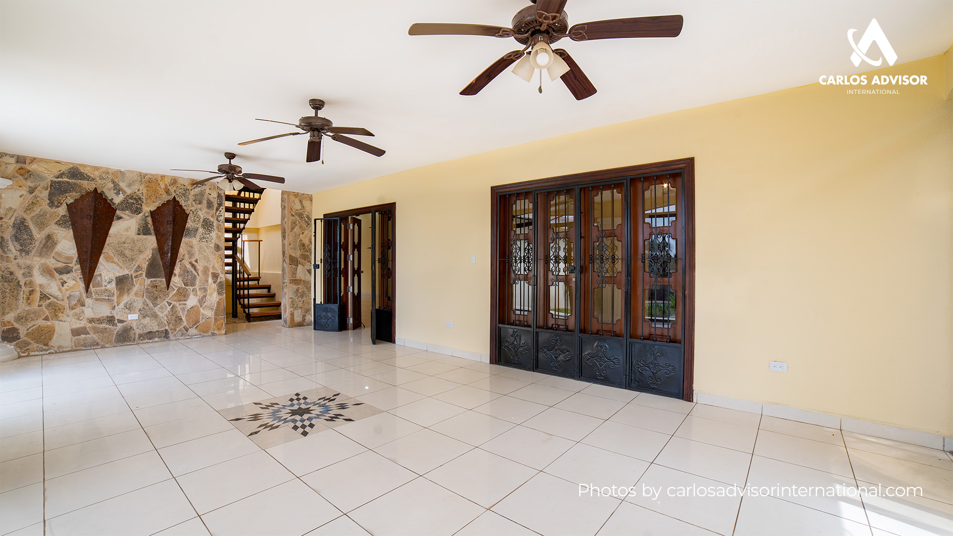 CG-207 – House For Sale in Las Cumbres, Managua – Spaciousness, Privacy, and Pool