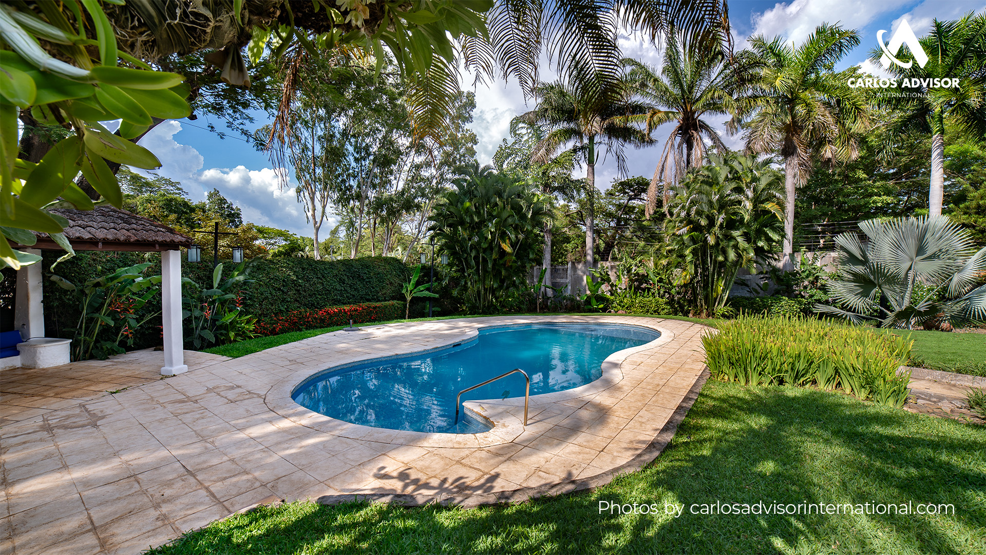 CG-181 – House For Sale on Carretera Sur, Managua, with Pool, Garden, and Spacious Areas
