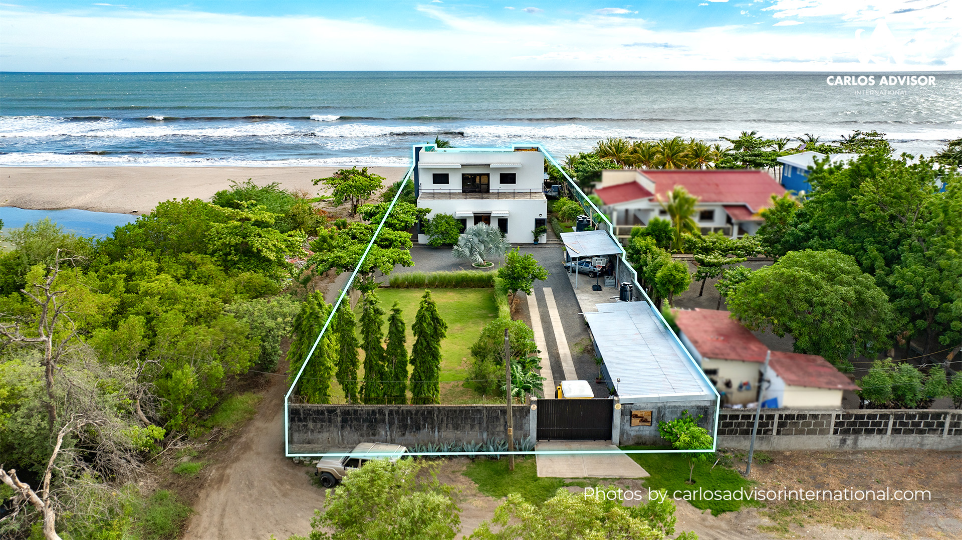 CG-210 – Oceanfront House For Sale in Pochomil Viejo – Nicaragua – Casa Haim