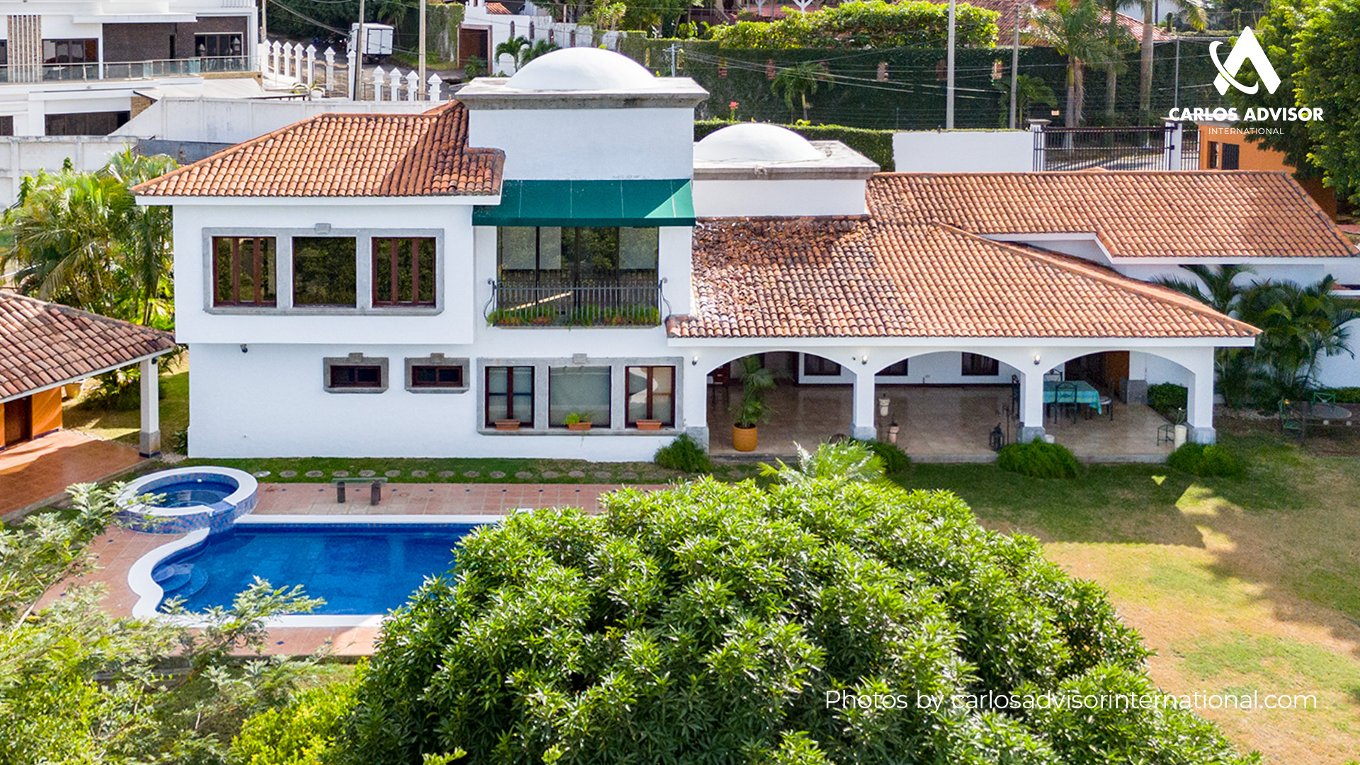 CG- 193 – Luxury Residence For Sale in Managua with Pool and Spacious Gardens