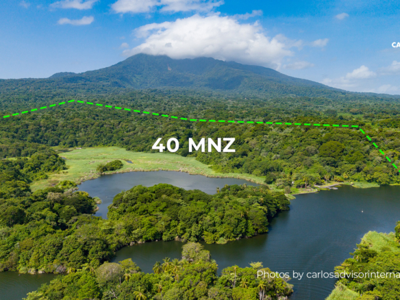 22669 – Lake Cocibolca Waterfront Property For Sale with 1 km of Shoreline and Thermal Lagoons
