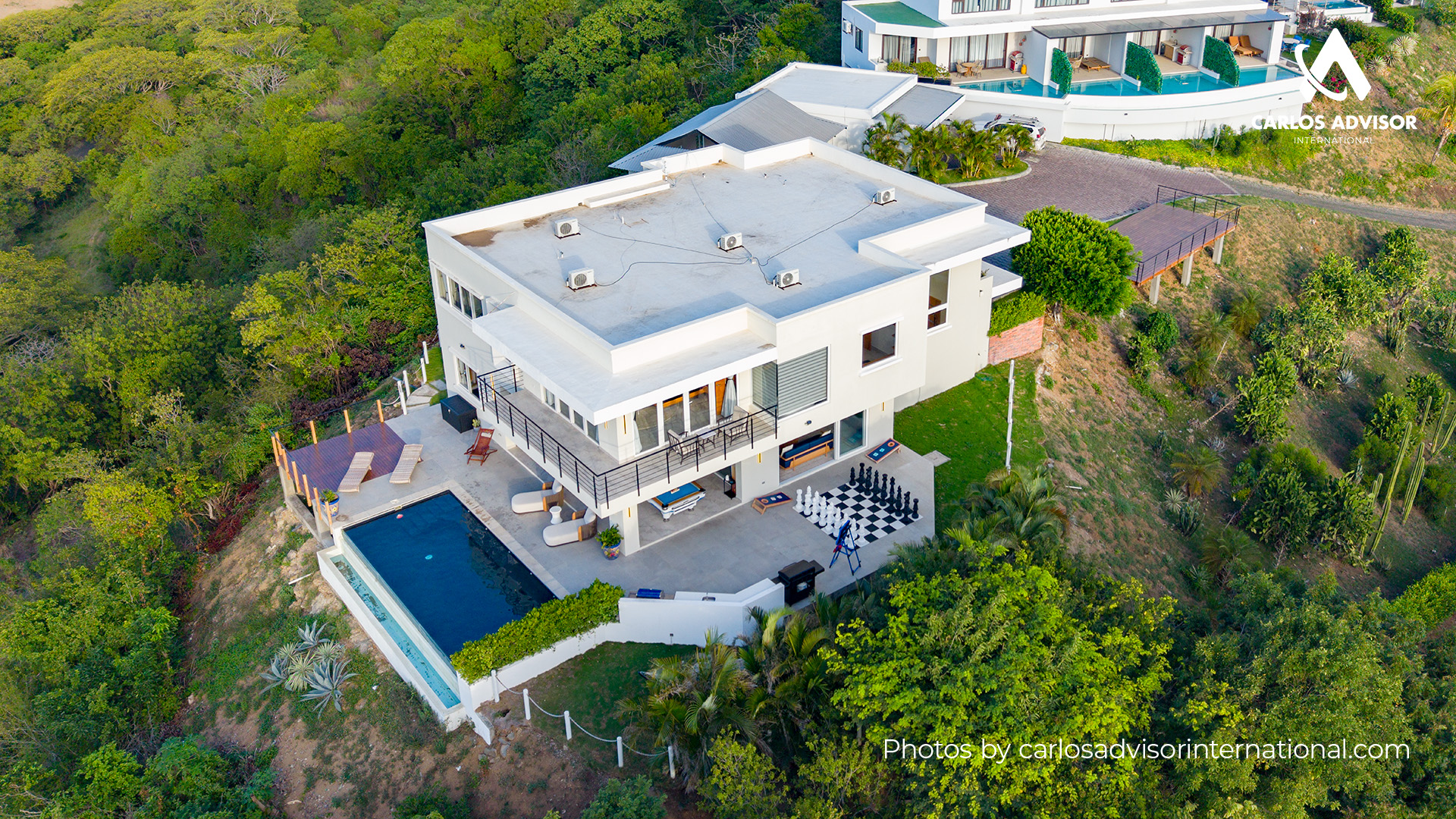 22571 – Luxury Home for Sale in San Juan del Sur with Bay View, Infinity Pool, and Vehicles – Villa Tranquila