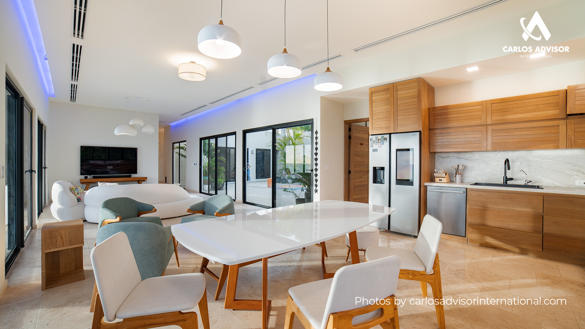 22646 – Luxury Oceanfront Home in Playa Remanso, San Juan del Sur.