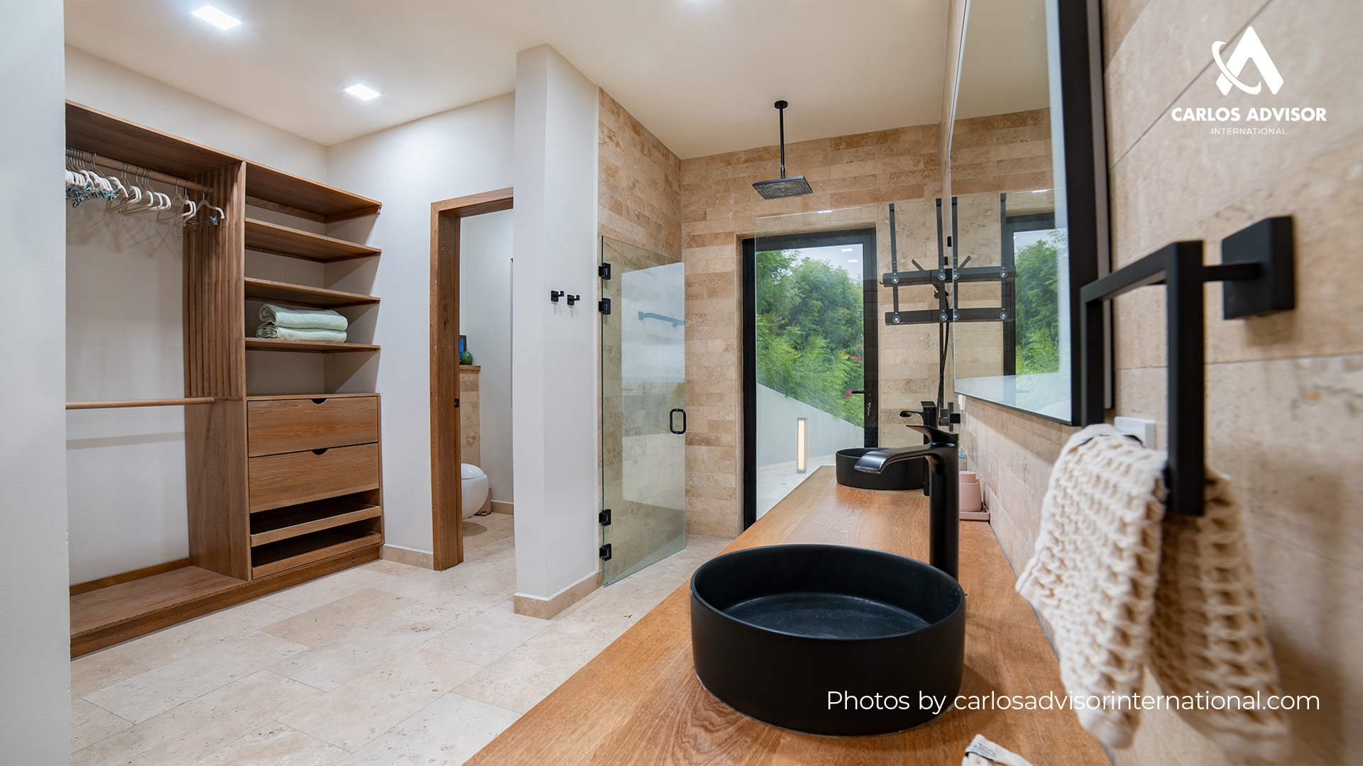 22646 – Luxury Oceanfront Home in Playa Remanso, San Juan del Sur.