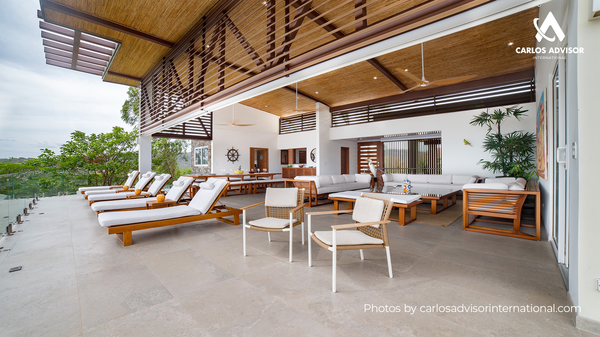 22668 – Beach House For Sale with 9 Bedrooms, Private Bathrooms, and Bay Views