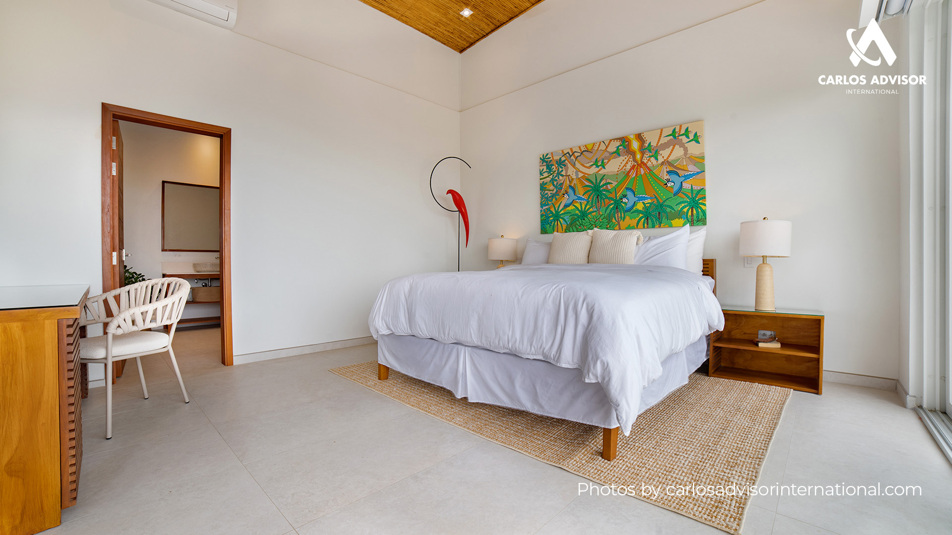22668 – Beach House For Sale with 9 Bedrooms, Private Bathrooms, and Bay Views