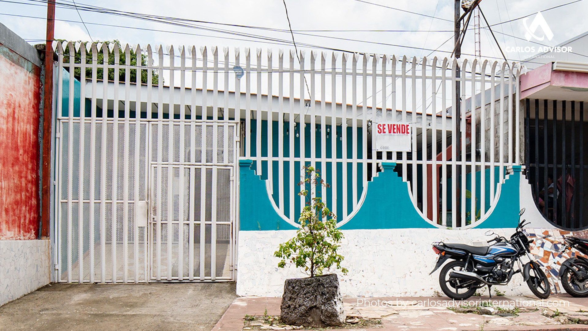 JP – 313 – House for Sale in Ciudad Jardín, Managua, with an Interior Courtyard.