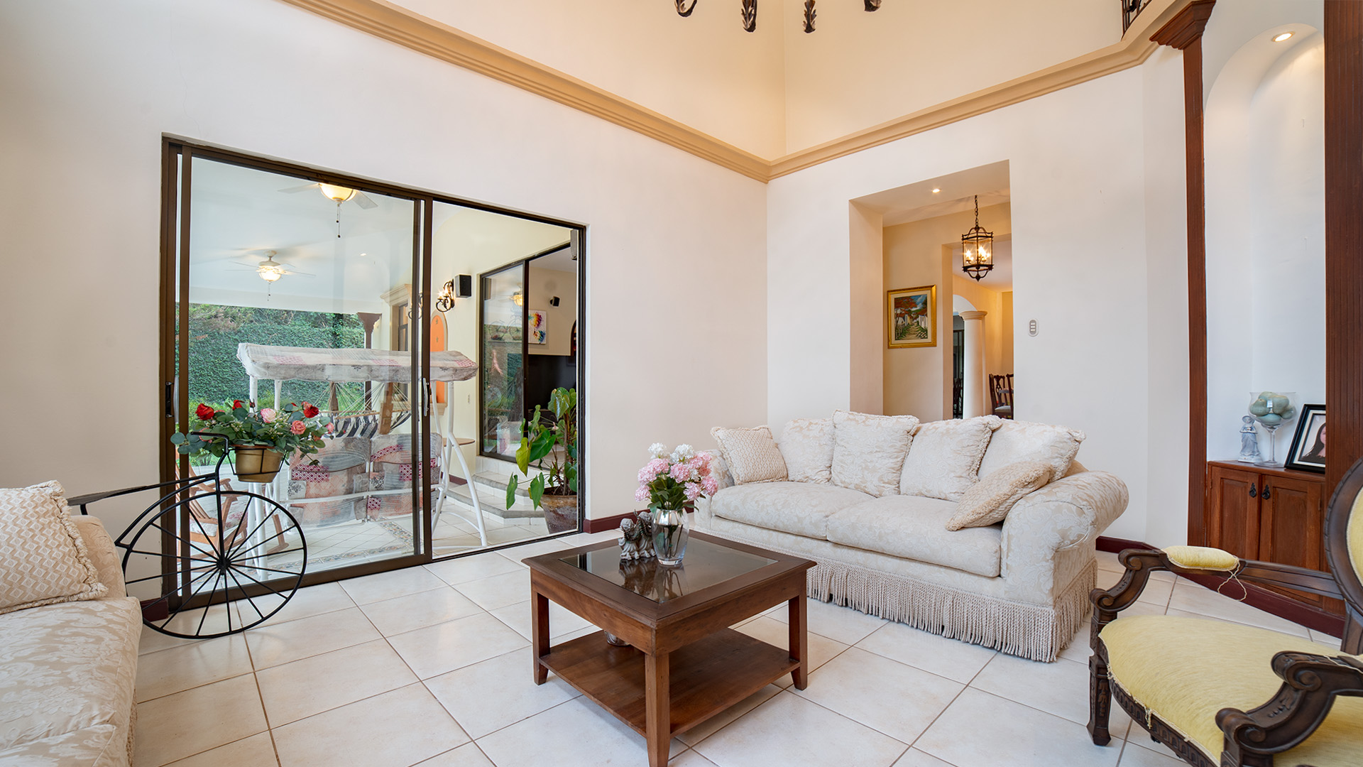 DSC04296 CG-206 – Exclusive Residence in Monte Tabor, Managua, with Private Pool