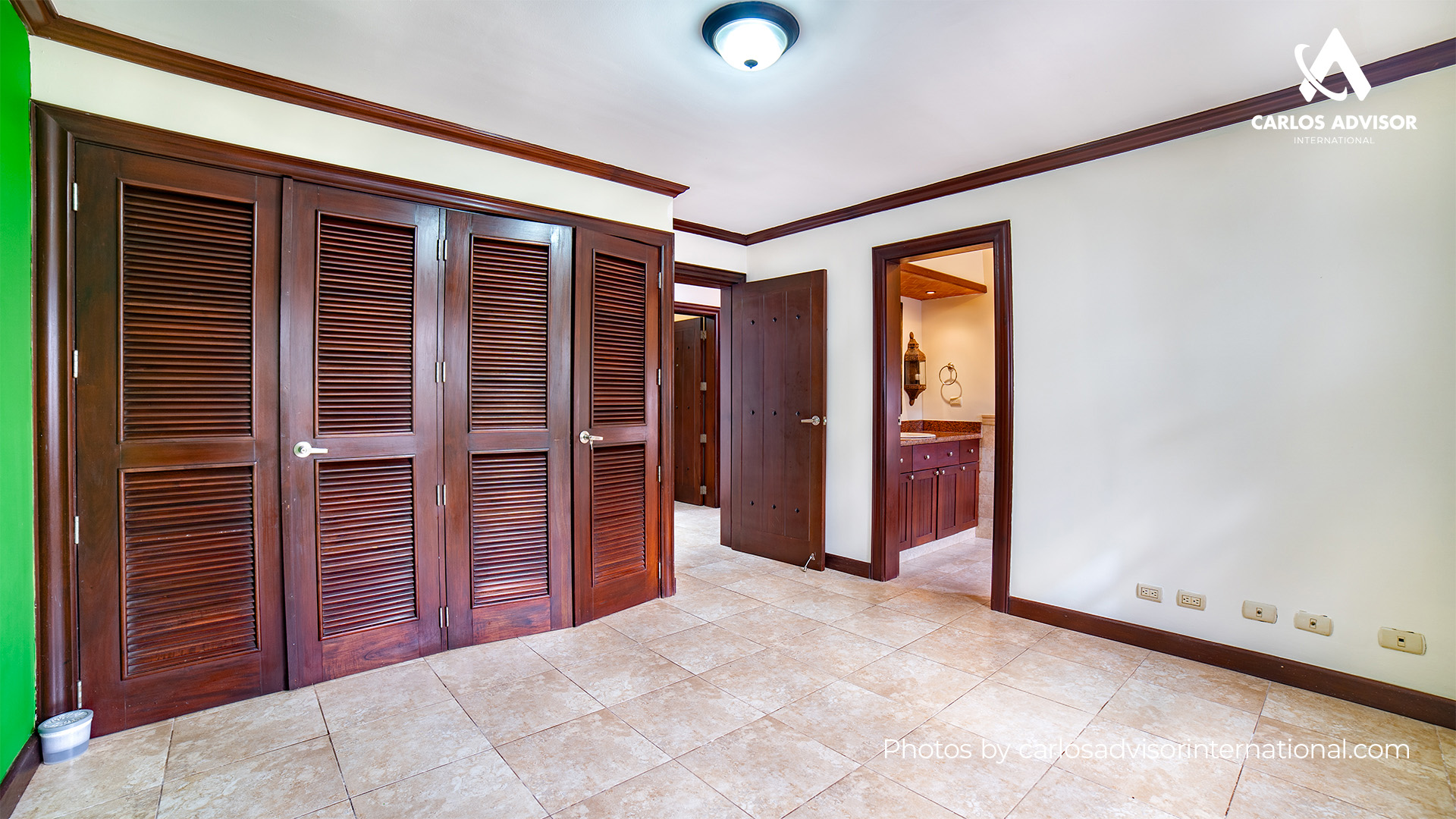 CG- 193 – Luxury Residence For Sale in Managua with Pool and Spacious Gardens