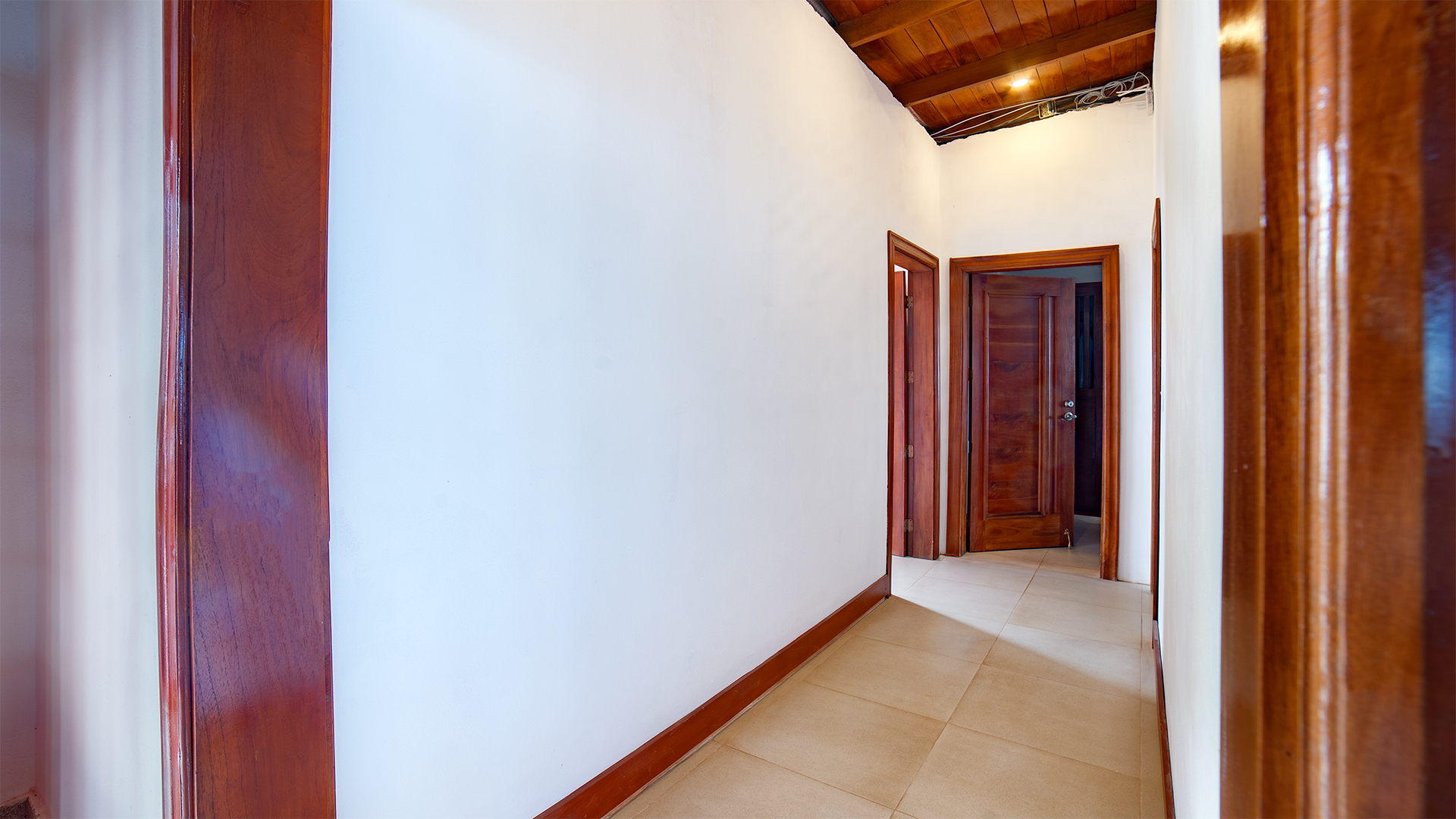 22672 – Exclusive Property For Sale in San Juan del Sur – Ocean View and 6 Bedrooms