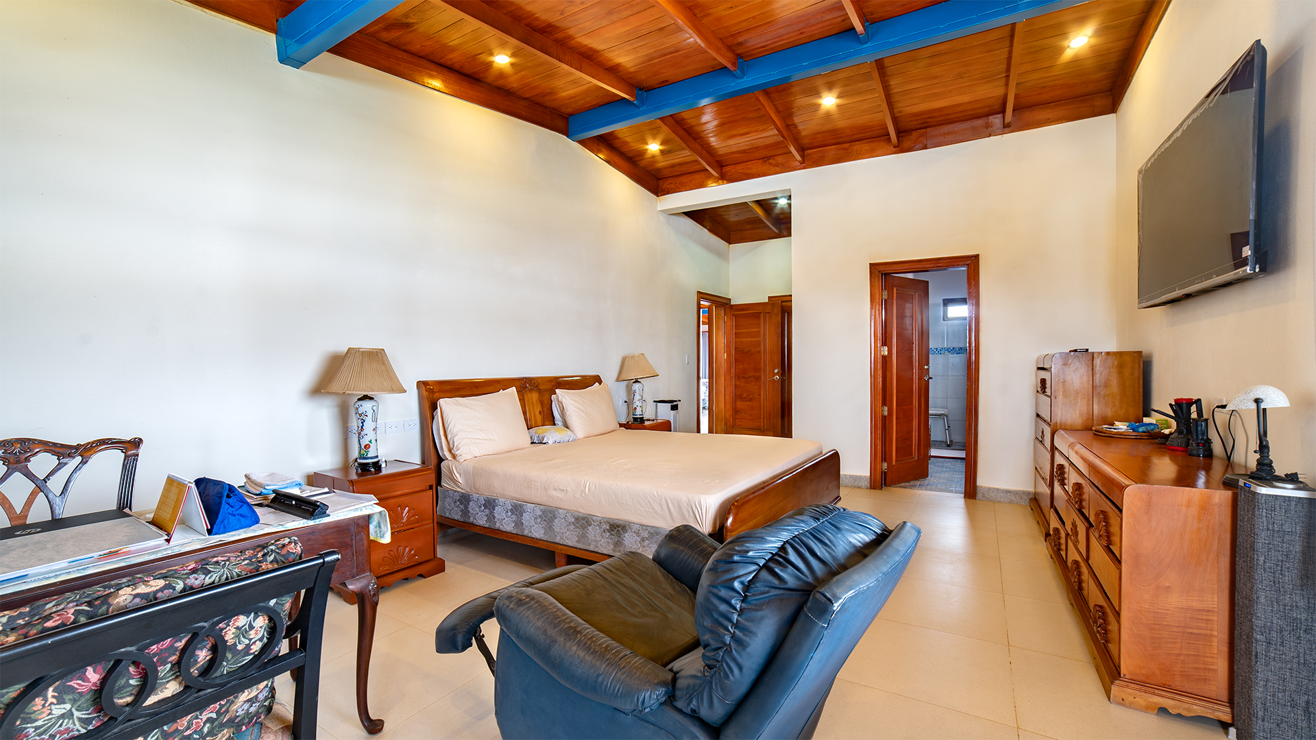 22672 – Exclusive Property For Sale in San Juan del Sur – Ocean View and 6 Bedrooms