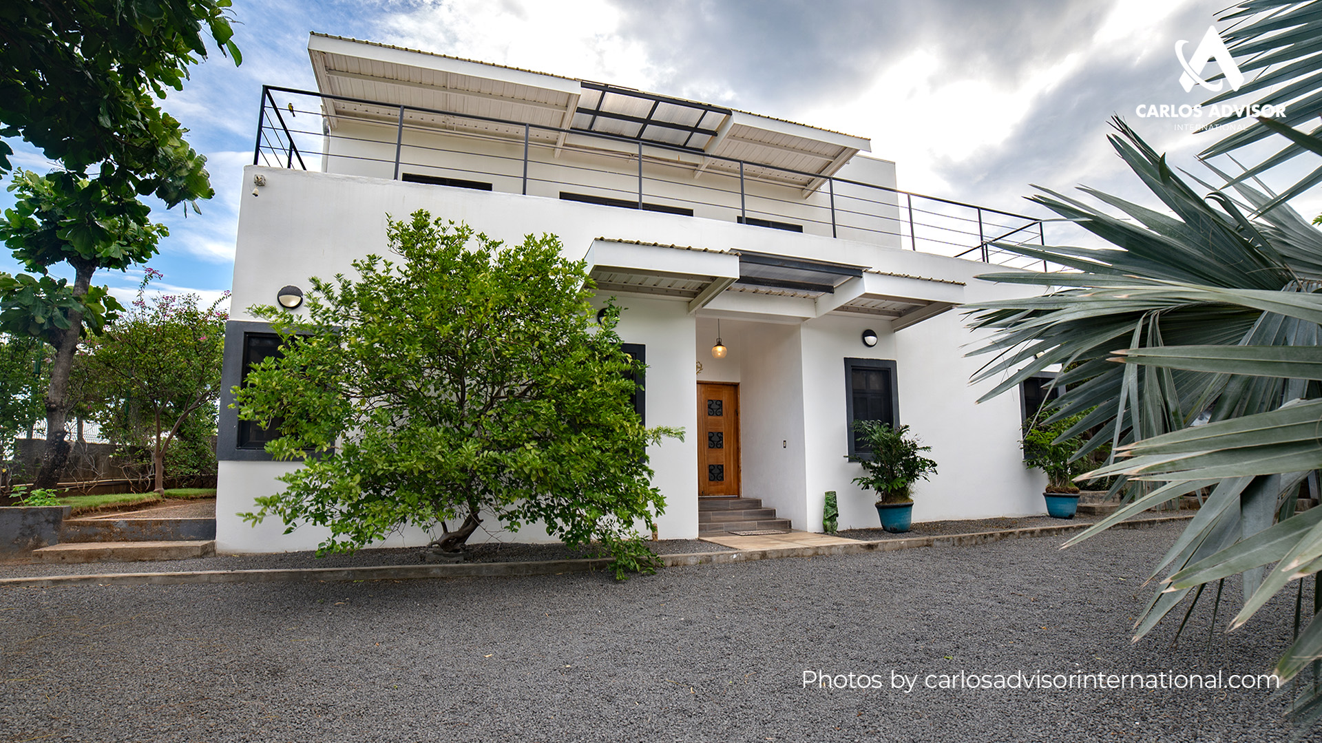 CG-210 – Oceanfront House For Sale in Pochomil Viejo – Nicaragua – Casa Haim