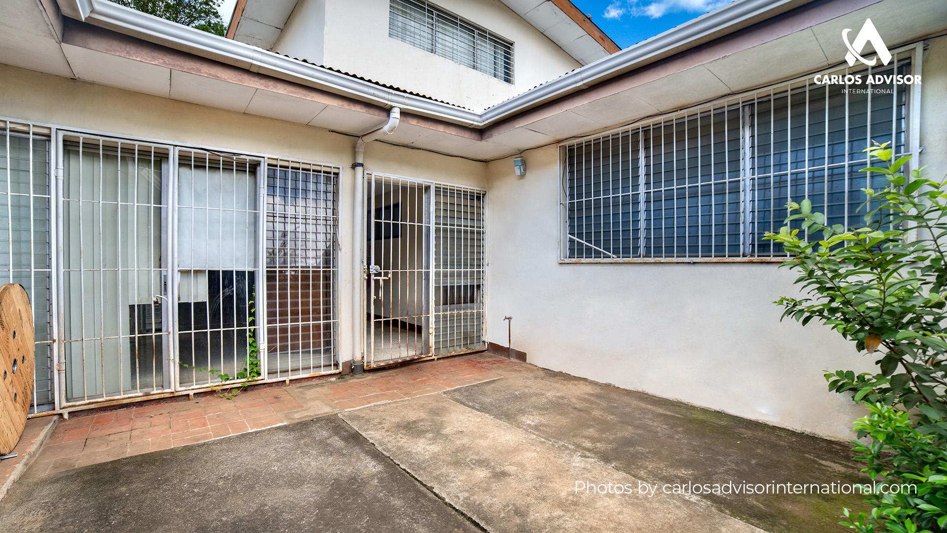 CG-213 – Property For ale in El Carmen, Managua: ideal for a residence or a business