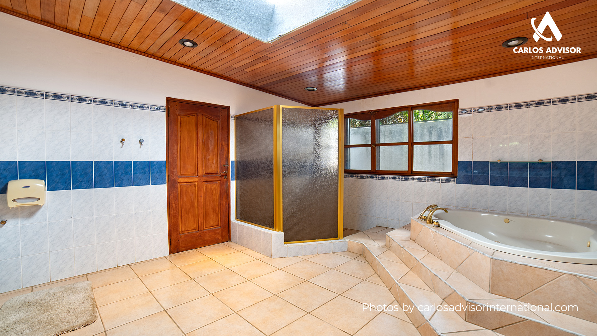 CG – 203 – Luxury Home For Sale in Las Colinas, Managua