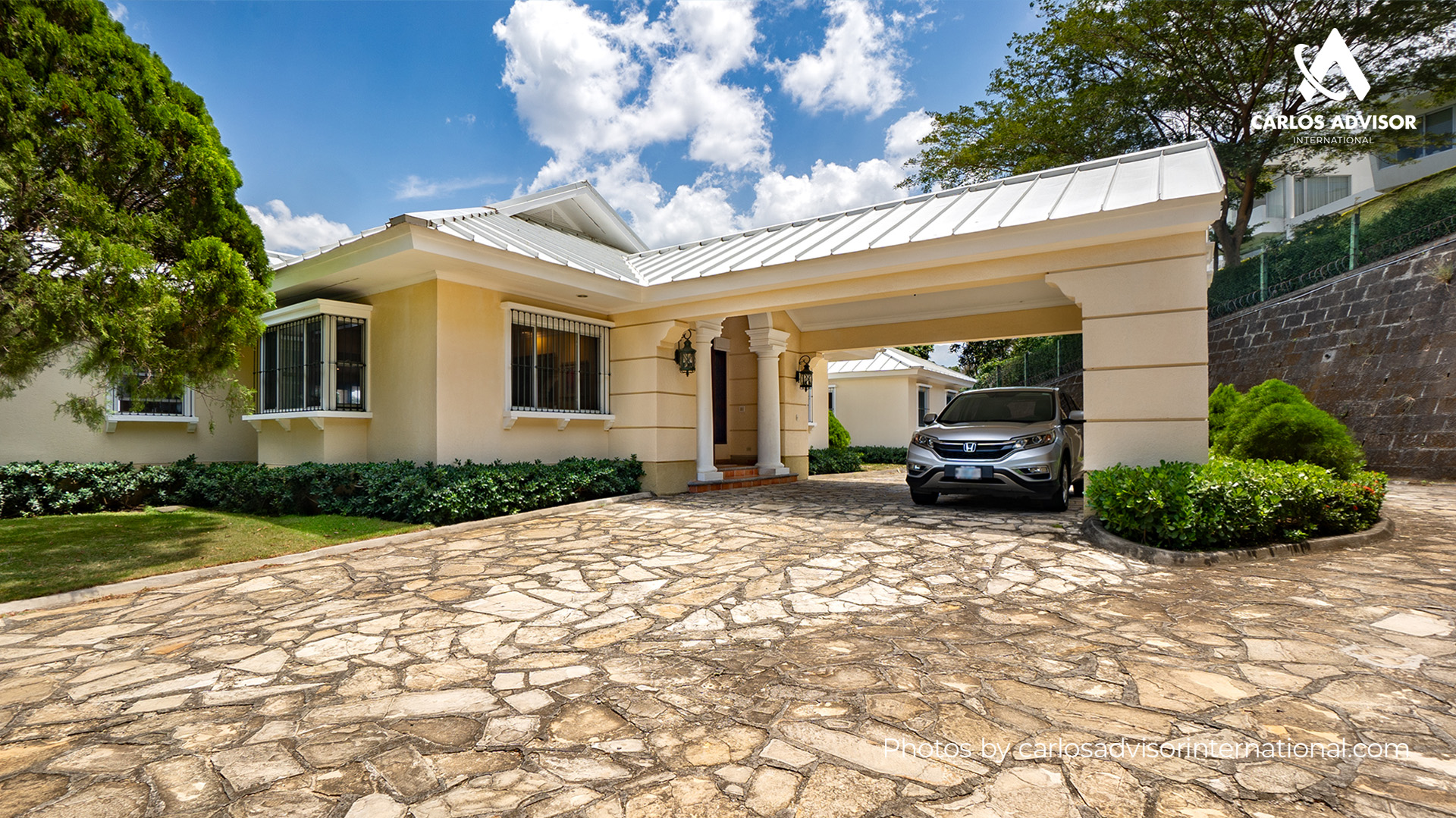 CG – 211 – Luxury House For Sale in Altos de Ticomo, Carretera Sur, Managua.