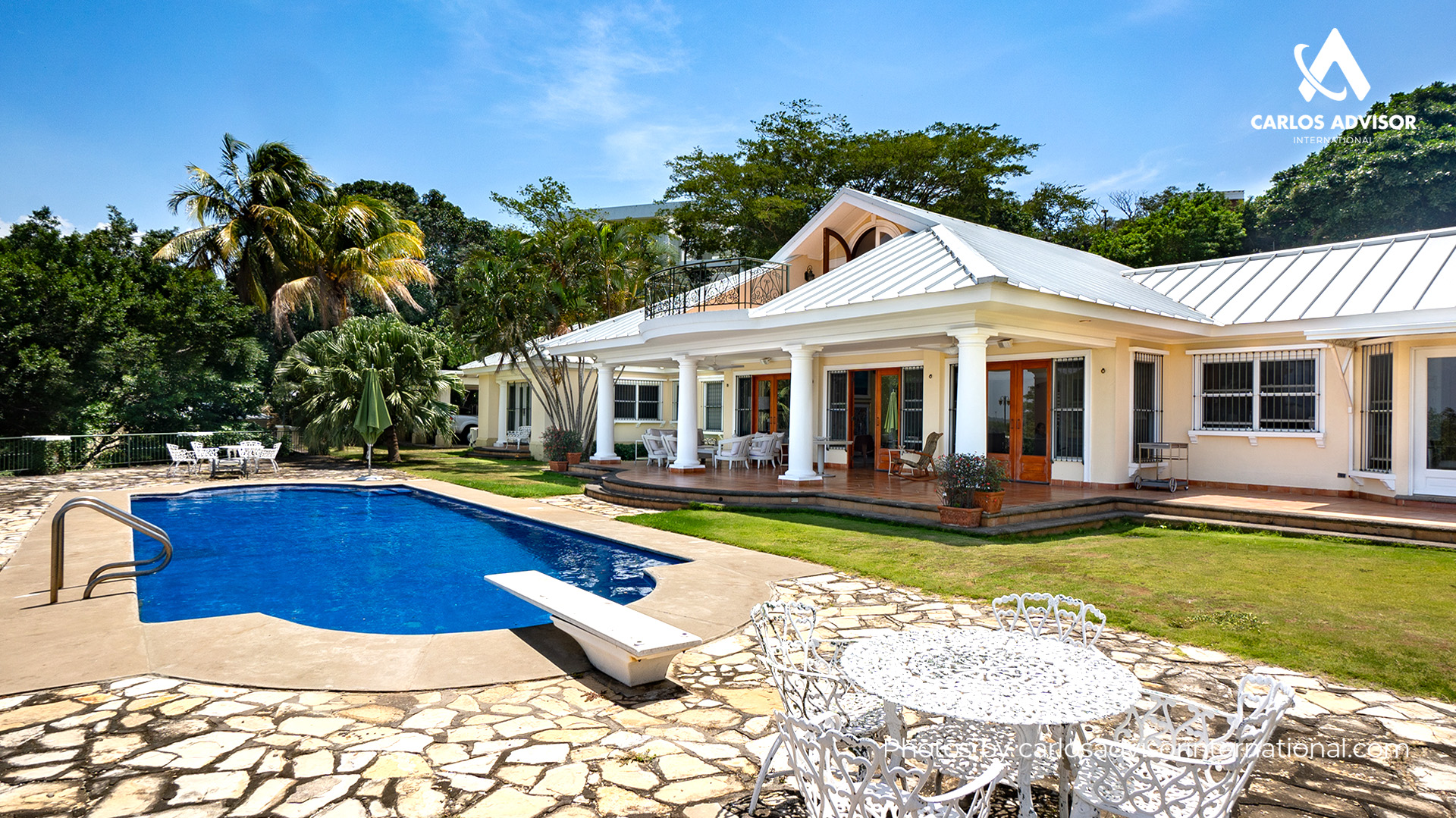 CG – 211 – Luxury House For Sale in Altos de Ticomo, Carretera Sur, Managua.