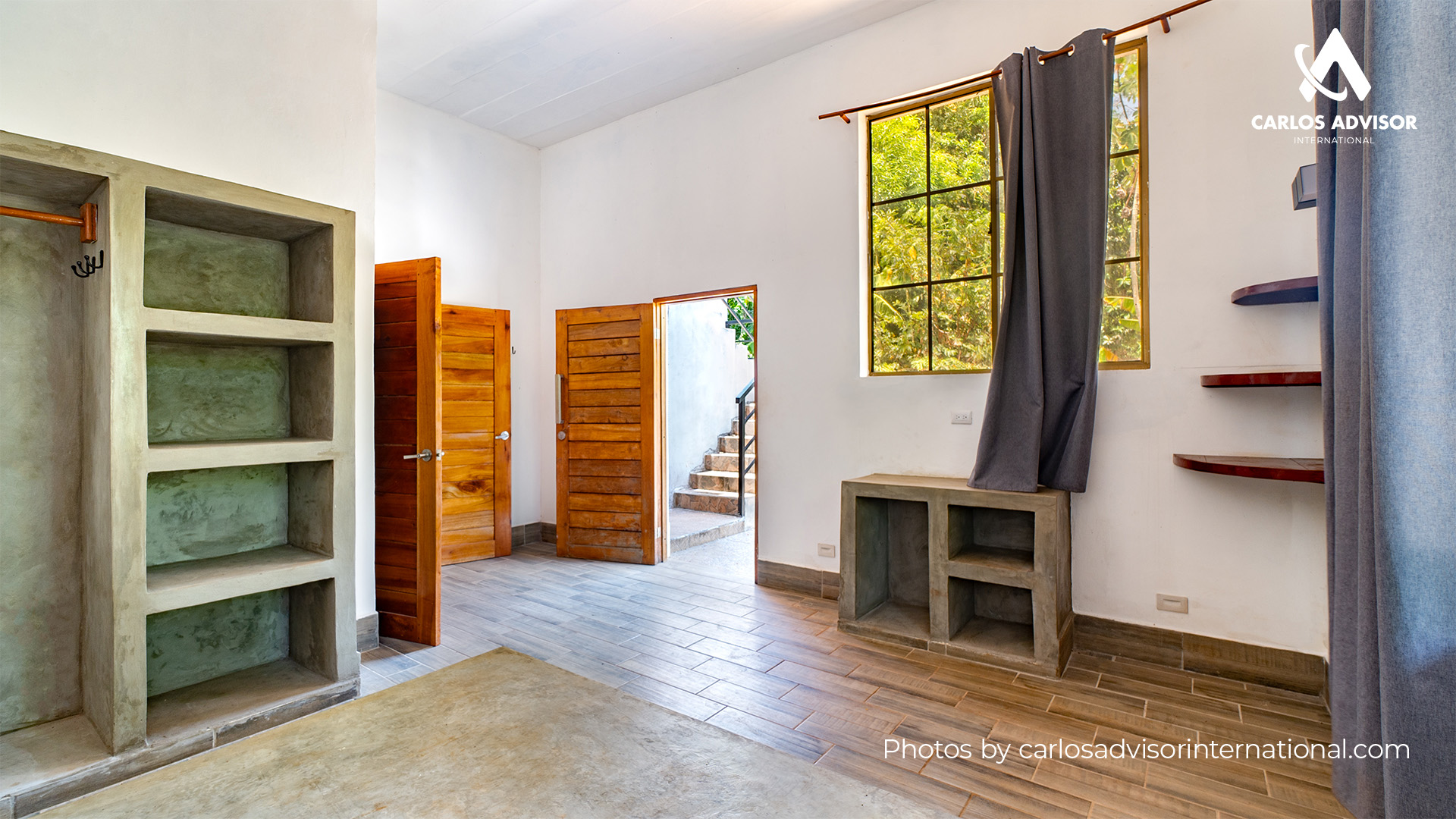 LCI-04 – House For Sale on Little Corn Island, Nicaragua | Nature, Tranquility, and Spacious Land.