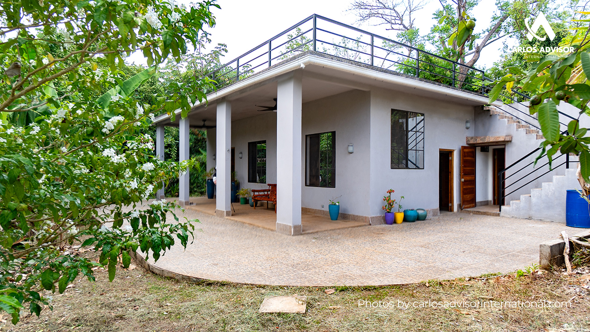 LCI-04 – House For Sale on Little Corn Island, Nicaragua | Nature, Tranquility, and Spacious Land.