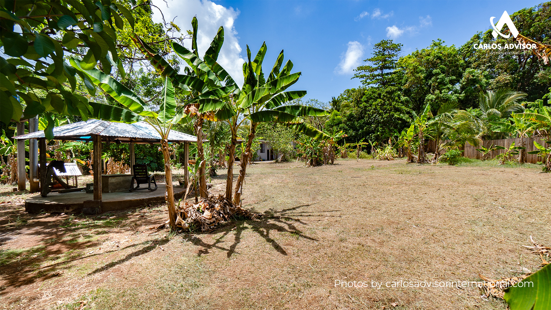 LCI-04 – House For Sale on Little Corn Island, Nicaragua | Nature, Tranquility, and Spacious Land.