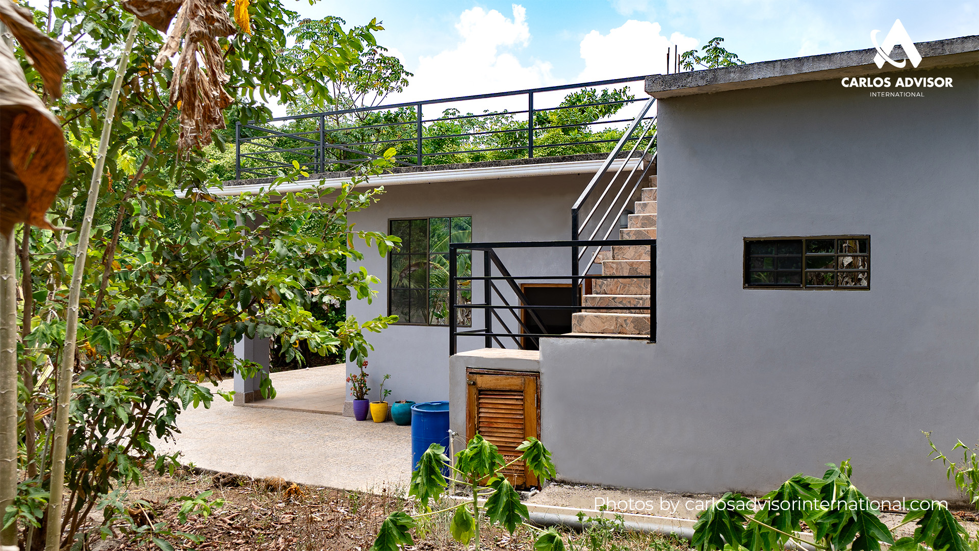 LCI-04 – House For Sale on Little Corn Island, Nicaragua | Nature, Tranquility, and Spacious Land.